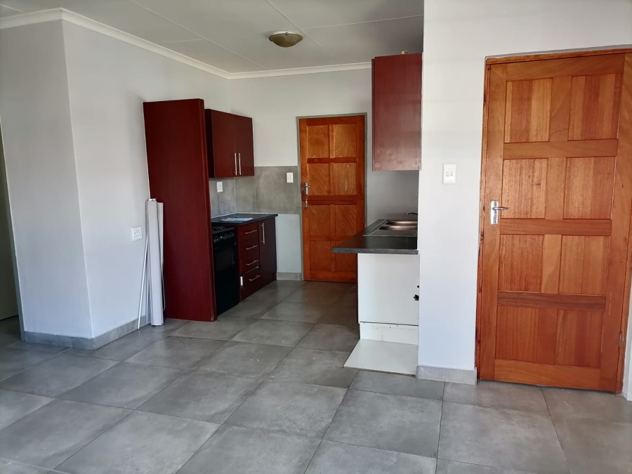 To Let 3 Bedroom Property for Rent in Waterval East North West